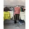 ULOUR/U Grano Otoño Invierno Estilo Coreano Suave Versátil Adelgazante Suave Pegajoso Reductor de Edad Suéter de Manga Larga de un Hombro para Mujer 70035