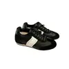 Zapatillas deportivas de entrenamiento alemanas estilo coreano para mujer, nuevo modelo otoño 2026, con aumento interno de altura, con cordones, zapatos casuales de suela blanda, zapatillas versátiles