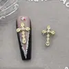 Joyería para Uñas de Celebridad de Internet Estilo Punk Retro Oscuro Aleación Perla Cruz Super Brillantes Accesorios para Uñas Venta al por Mayor