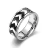 Anillo de Acero de Titanio Personalizado Estilo Europeo y Americano Moda Diseño de Aceite Corrosión Anillo para Hombre Joyería para Mano Venta al por Mayor