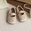 Zapatos de Princesa de Terciopelo para Niñas 2026 Nuevo Estilo Primavera y Otoño Mocasines Retro de Punta Redonda para Bebés con Detalles de Perlas