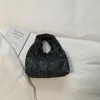 Bolso de Mano Nuevo, Elegante y de Moda para el Verano 2026 con un Alto Atractivo Estético, Bolso Casual para el Hombro para el Trabajo y los Viajes, Bolso Cuadrado Pequeño