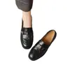 Mocassins femininos sem cadarço de sola grossa, nova coleção outono 2026, sapatos pequenos de couro estilo britânico, calçados femininos da moda