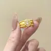 Anillo Vintag de Huevo de Paloma de la Edad Media Cepillado al Hilo Circonita de Alta Calidad Destello Diseño Nicho Versátil Lujo Ligero Anillo Delicado