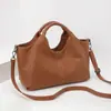 Bolsa de Mão Tecida de Moda Transfronteiriça, Novo Estilo de Luxo, Bolsa Simples para o Dia a Dia para Mulheres de Meia-Idade, Grande Capacidade, Bolsa de Ombro Cruzada