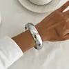 Joyería Transfronteriza Europea y Americana Lujo Accesible Pulsera Ancha Redonda Brillante Simple Estilo Cool Geométrico para Mujer