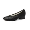 Zapatos de Tacón de Bloque de Tres Colores de Satén con Punta Dividida, Estilo Nuevo, Elegantes Zapatos de Ballet de Lunares con Tacón de Bloque y Corte Bajo, Talla Grande