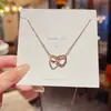 Collar de Perlas para Mujer, Lujo Ligero, Nicho, Versátil, Cadena para Clavícula de Acero de Titanio de Gama Alta, Estilo Trendy de Influencer, Joyería de Lujo Ligero