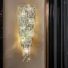 Luminária de Parede Exclusiva Transfronteiriça de Cristal de Luxo Leve para Quarto, Cabeceira, Parede de Fundo para Ambiente, Luminária de Parede Estilo Francês para Sala de Estar com Acabamento de Alto Padrão