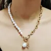 Collar de perlas de imitación con forma de moda transfronteriza europea y americana, etiqueta de retrato geométrico barroco vintage, cadena de clavícula femenina