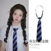 Combinación Perfecta para un Traje~ Corbata Bufanda de Seda a Rayas Diagonales Grises de Alta Inteligencia, Accesorio de Vestimenta Casual y Sencilla Estilo Coreano Otoño e Invierno