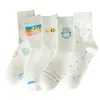 Calcetines de Algodón de Venta Caliente en Primavera, Calcetines de Dibujos Animados para Mujer, de Media Pantorrilla, Versátiles, Lindos, Estilo Japonés, Primavera y Verano, Estilo Ins Universitario, Calcetines Largos Flojos
