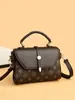 Bolsas para Mulheres 2026 Novas Bolsas de Mão da Moda Bolsas Transversais Femininas Versáteis Bolsas para Mães Bolsas de Ombro Simples de Luxo Leve para Mulheres