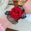 Estilo Gótico Oscuro Pulsera de Encaje con Rosa Roja Dulce Fresca Sexy Cubierta de Muñeca Personalizada Accesorios de Mano para Vestido Lolita