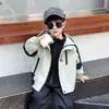 Chaqueta de Exterior para Niños Otoño 2025 Nueva Chaqueta 3 en 1 de Softshell Impermeable Cortavientos de Otoño/Invierno para Niños