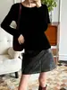 Camiseta de veludo com babados e mangas compridas estilo coreano para mulheres, novo modelo de outono 2026, top básico solto e versátil