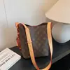 Bolso Cruzado de Estilo de Alta Gama Transfronterizo para Mujer 2026 Nuevo Bolso Cubo con Estampado Vintage Bolso de Mano de Gran Capacidad Bolso de Hombro