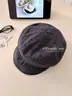 Nuevo Sombrero Octogonal de Moda Versátil Estilo Británico a Cuadros para Mujer Primavera y Verano, Sombrero de Boina Versátil que Adelgaza el Rostro, Sombrero de Sol con Protección Solar