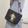 Bolsa de Ombro Bordada Simples Estilo Japonês para Mulheres, Nova Bolsa Tote Donut da Moda, Bolsa Leve e Estilosa para o Dia a Dia, Compras