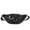 Venta al por mayor de fábrica, nueva riñonera para hombre, bolsa de cinturón de camuflaje para deportes al aire libre, bolsa impermeable de nailon para teléfono móvil, personalización femenina