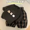 Conjunto de Verão de Algodão Puro de Manga Curta, Novo Estilo de Verão para Meninas e Bebês, Roupa Fina, Conjunto de Duas Peças com Camiseta e Calça Cropped