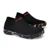 Venda Direta de Novos Produtos: Sapatos Fitness para Natação Indoor Masculinos, Sapatos para Caminhada ao Ar Livre, Praia e Travessia de Rios Femininos, Sapatos para Casal para Praia e Rastreamento de Rios