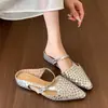 Primer Encuentro Temporada Pañuelo Francés Elegante Zapatillas de Casa Ropa de Abrigo para Mujer 2026 Otoño Nueva Llegada Mules Puntiagudos