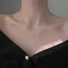 Collar de mariposa de doble capa collar de mujer nicho temperamento simple 2023 nuevo diseño avanzado acero de titanio no se desvanece