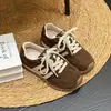 Zapatos otoñales de estilo alemán súper bonitos para mujer, nuevo estilo 2026, retro, suela gruesa, suela blanda, zapatos casuales, color block versátil, zapatillas deportivas