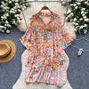 Camisa feminina estilo coreano com manga de lanterna floral, modelagem solta, acinturada, emagrecedora, versátil, top estilo para feriado, novo modelo 2026, estilo casual