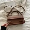 Bolso de Mano Retro Estilo Coreano Otoño/Invierno Bordado de Puntada de Contraste Bolso Baguette Bolso Cuadrado Pequeño con Solapa Elegante Bolso Versátil de Hombro Cruzado para Mujer