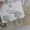 Brincos de Zircônia Floral Fresca, Brincos de Pérola Pendentes Exquisitos de Nicho, Estilo Suave, Luxo Leve, Brincos Modernos e Versáteis para Mulheres