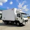 Caminhão Refrigerado Azul com Placa, 4,2m de Largura, Caminhão para Transporte Farmacêutico, Fabricante de Caminhões Refrigerados, Unidade de Refrigeração com 2,8m de Largura Interna