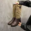 Hebilla de Cinturón Botas Melanizadas Botas de Caballero Mujer 2026 Nuevo Otoño Invierno Patchwork Retro Plisado Occidental Apiladas Botines