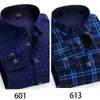 Camisa cálida al por mayor para hombres de mediana edad y mayores, top de otoño e invierno, papá, forro polar, gruesa, a cuadros, manga larga