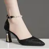 Comércio Exterior Europeu e Americano Tamanho Grande Bico Fino Vazado Sapatos Femininos 2026 Outono Novo Sapatos de Salto Alto Moda Sandálias Profissionais com Miçangas para Mulheres