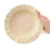 Prato de renda na cor creme para uso doméstico, prato de frutas para café da manhã, prato de salada, prato de vegetais, prato de lanche plástico estilo creme, prato de palha de PP