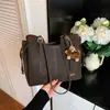 Bolso tote diario de color liso transfronterizo, bolso de gran capacidad de moda para mujer, nuevo estilo Otoño 2026, bolso de hombro único a la moda para ir al trabajo
