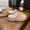 Zapatos de algodón cálidos con felpa gruesa y esponjosa para cubrir los pies de mujer 2026 Invierno Nuevo Zapatillas semiabiertas Birkenstock Zapatillas de nieve