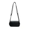 Bolsa Feminina Pequena de Couro Genuíno Estilo Fragrância Versátil para o Dia a Dia Bolsa Tecida de Axila Moda Novo Estilo Bolsa Transversal Pequena Quadrada Bolsa de Ombro Único Casual Feminina