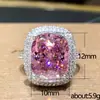 Huitan desejo Amazon novo anel quadrado europeu e americano cravejado com micro diamantes rosa anel elegante de zircônia simulada anel de casamento