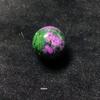 Adornos de bola de cristal natural Piedra de cristal pulida Varios materiales Bola de cristal de color Bola de cristal de matriz de siete estrellas