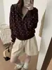 Suéter retro americano de lunares con capucha, sudadera corta para mujer, nuevo estilo otoño e invierno, chaqueta cárdigan de punto dulce y atrevida para mujer