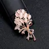 Broche de Liga de Strass Coreano Original para Mulheres, High-End, Luxo Acessível e Exquisito Corsage Rosa Feminino, Alfinete Acessório Anti-Exposição