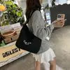 Bolsos Pequeños Populares de Este Año para Mujer 2025 Nueva Moda Bolso Bandolera de Hombro Único Versátil Bolso de Cubo Bandolera con Letras