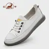 Sapatos femininos genuínos Gongyang, sapatos de treino alemães de couro bovino de camada superior, sapatos brancos femininos respiráveis de sola macia, sapatos esportivos casuais de couro genuíno