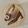 Salto alto quadrado salto grosso 2025 nova primavera e outono plus size sapatos femininos strass fivela quadrada vinho vermelho salto médio boca rasa sapatos de camada única