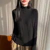 Suéter de Tricô Lantejoula Gola Alta Meia-Boca Novo Outono/Inverno 2026 para Mulheres, Camada Interna Quente Casual de Manga Longa, Top Cinza Tendência