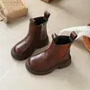 Dr. Infantil. Botas Martens 2026 Otoño/Invierno Nuevo Estilo Unisex Niños Estilo Británico Botas Cortas Niños Medianos y Mayores Botas de Cuero Moda Negro Botas Individuales