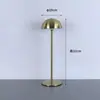 Fabricante de Lámpara de Noche Hongo Dorado Lámpara de Mesa para Camping al Aire Libre Carga USB Lámpara de Mesa Pequeña Atmósfera Lámpara de Atmósfera para Exteriores Retro